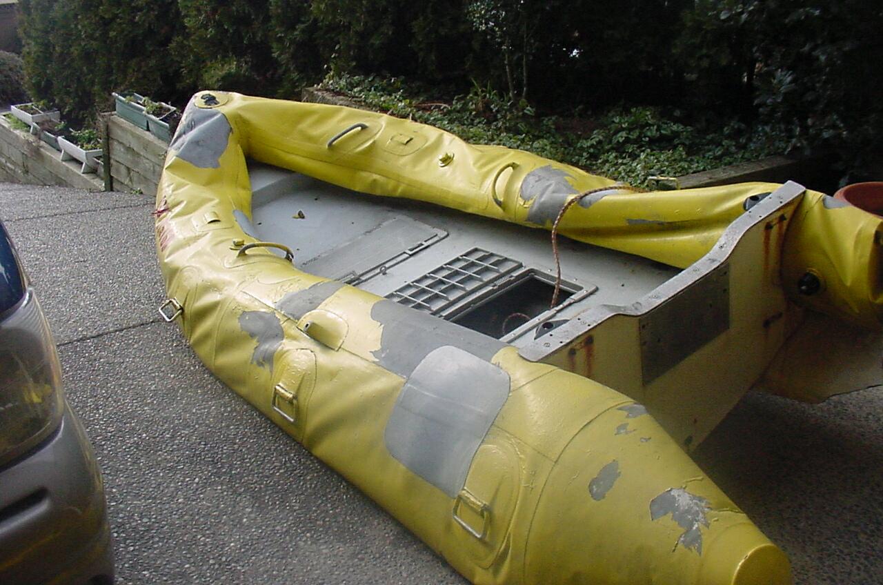 inflatable boat paint